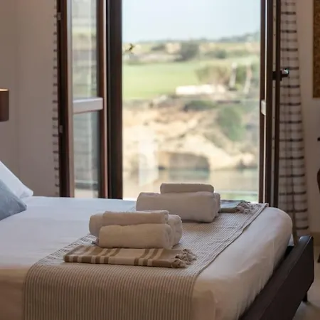 Baia Minareto Apartment Plemmirio
